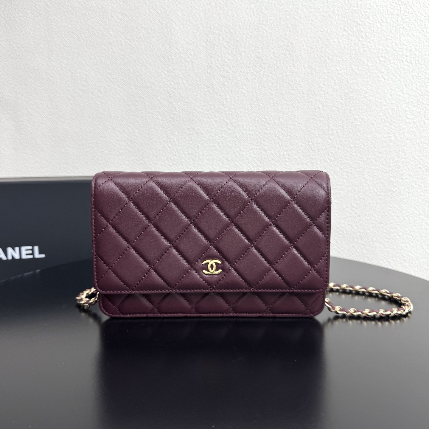 Classic Wallet on Chain（Plum） - Mocuir