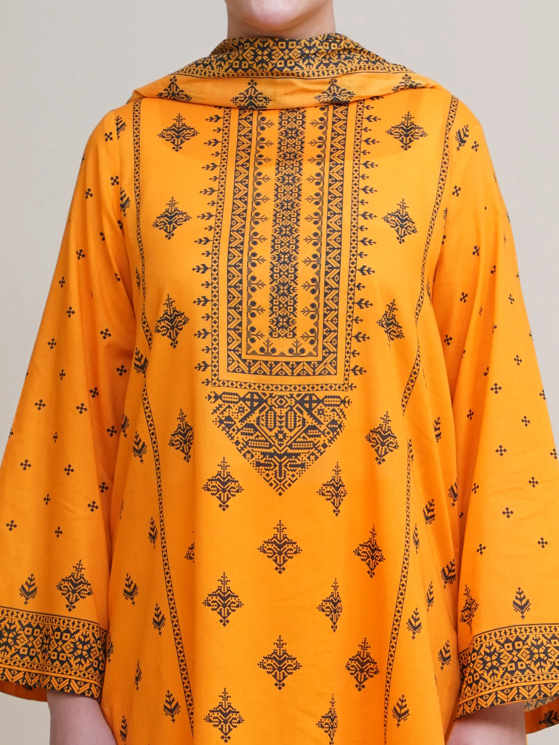 LAWN | PRINTED