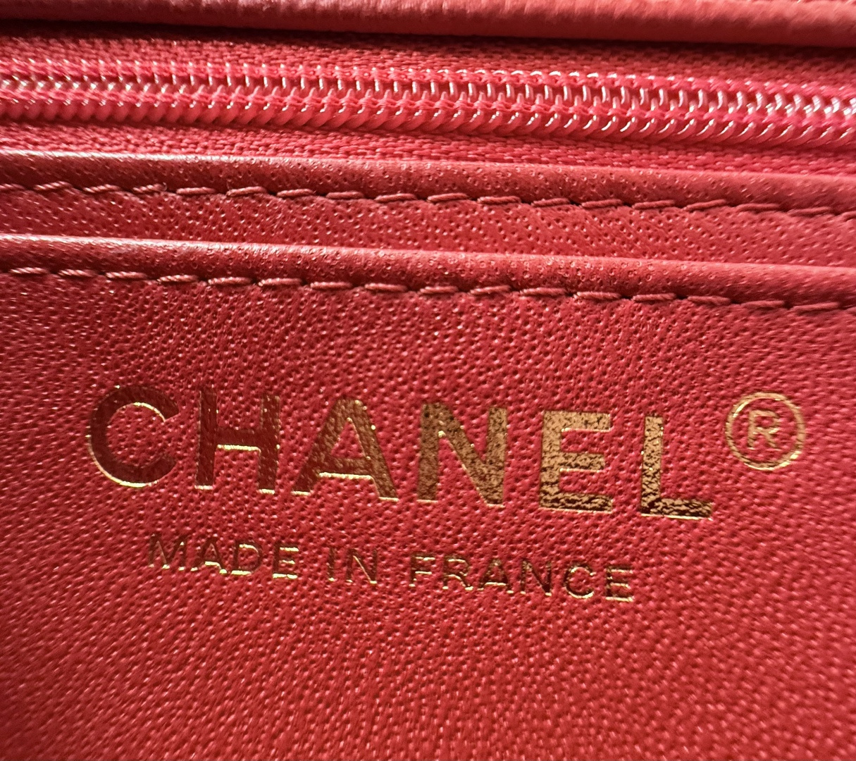 Mini Classic Flap Handbag（Red） - Mocuir