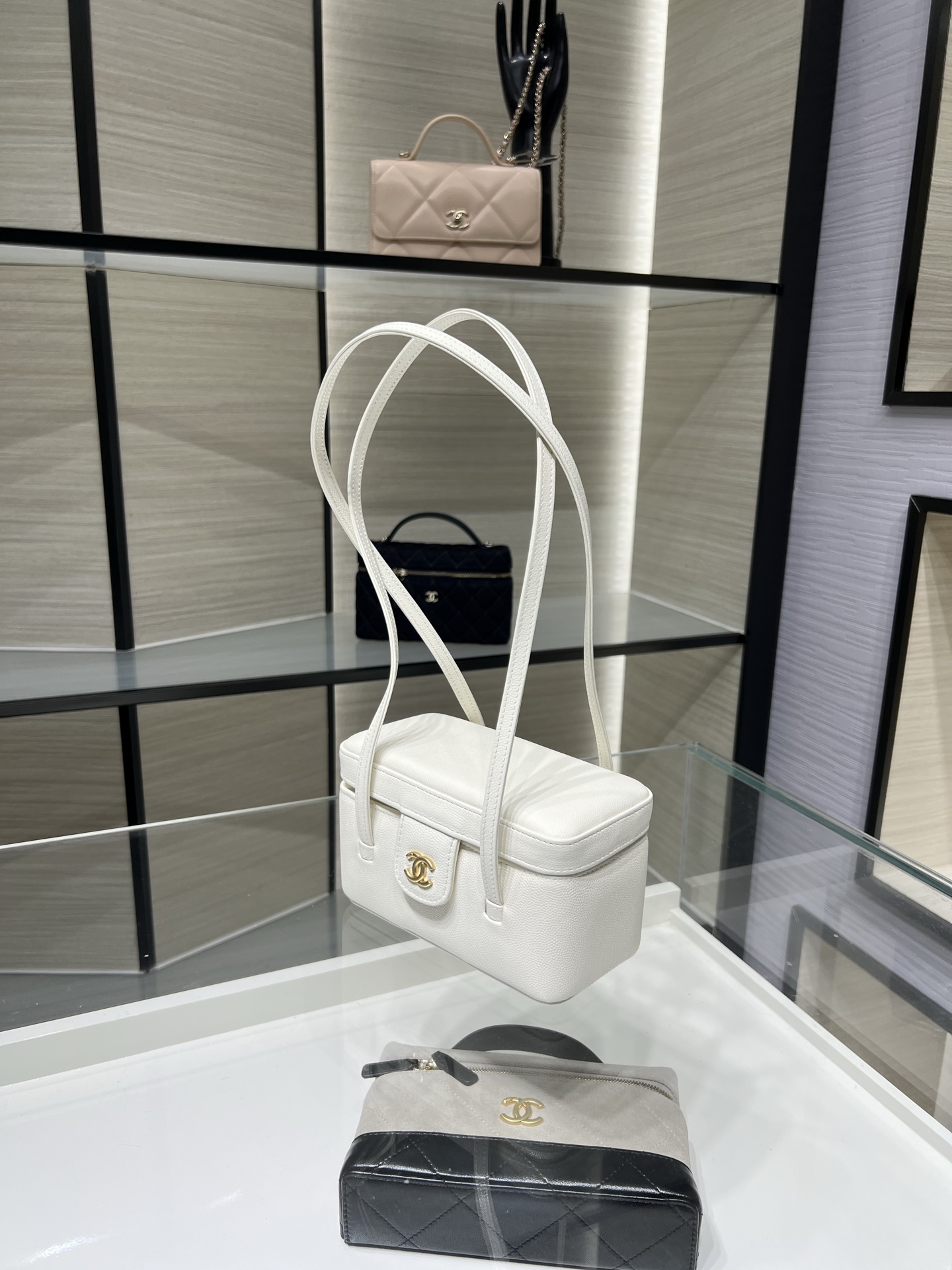 26P Preppy Coco White Quilted Caviar Leather Long Vanity Handbag with Gold-Tone Hardware - Mocuir