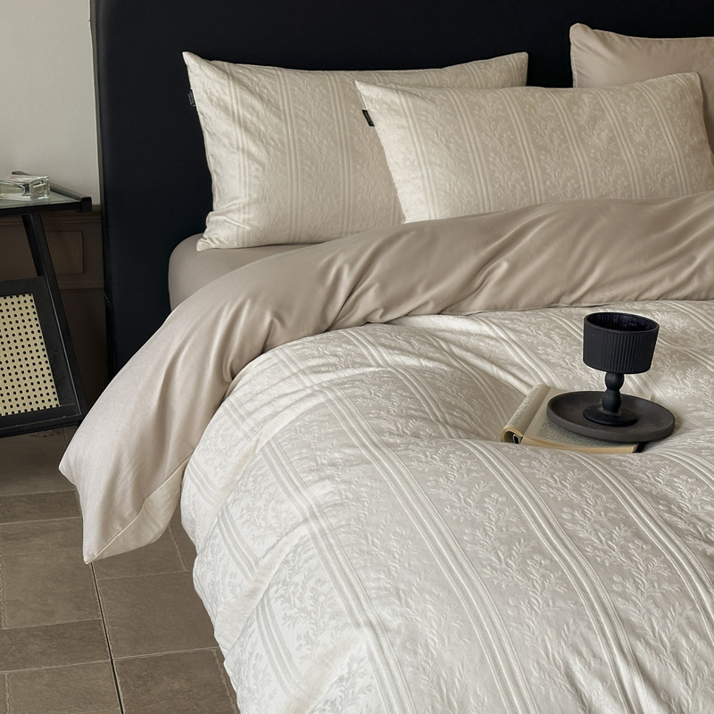 Long-staple cotton 60 thick woven cotton Jacquard four-piece cotton barrier-free high-grade quilt cover bedding