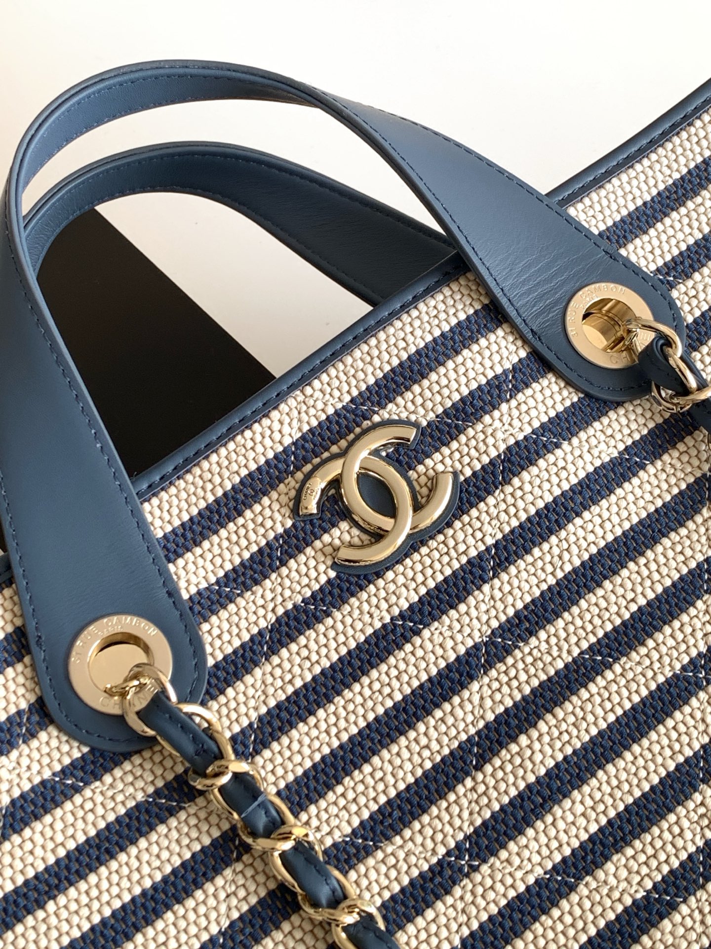 Deauville Large Striped Canvas Tote Bag in Navy Blue with Gold-Tone Hardware - Mocuir