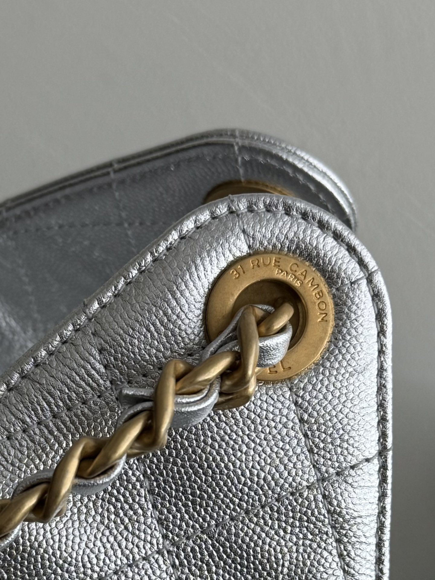 25 Bag Small Hobo Bucket Bag - Mocuir