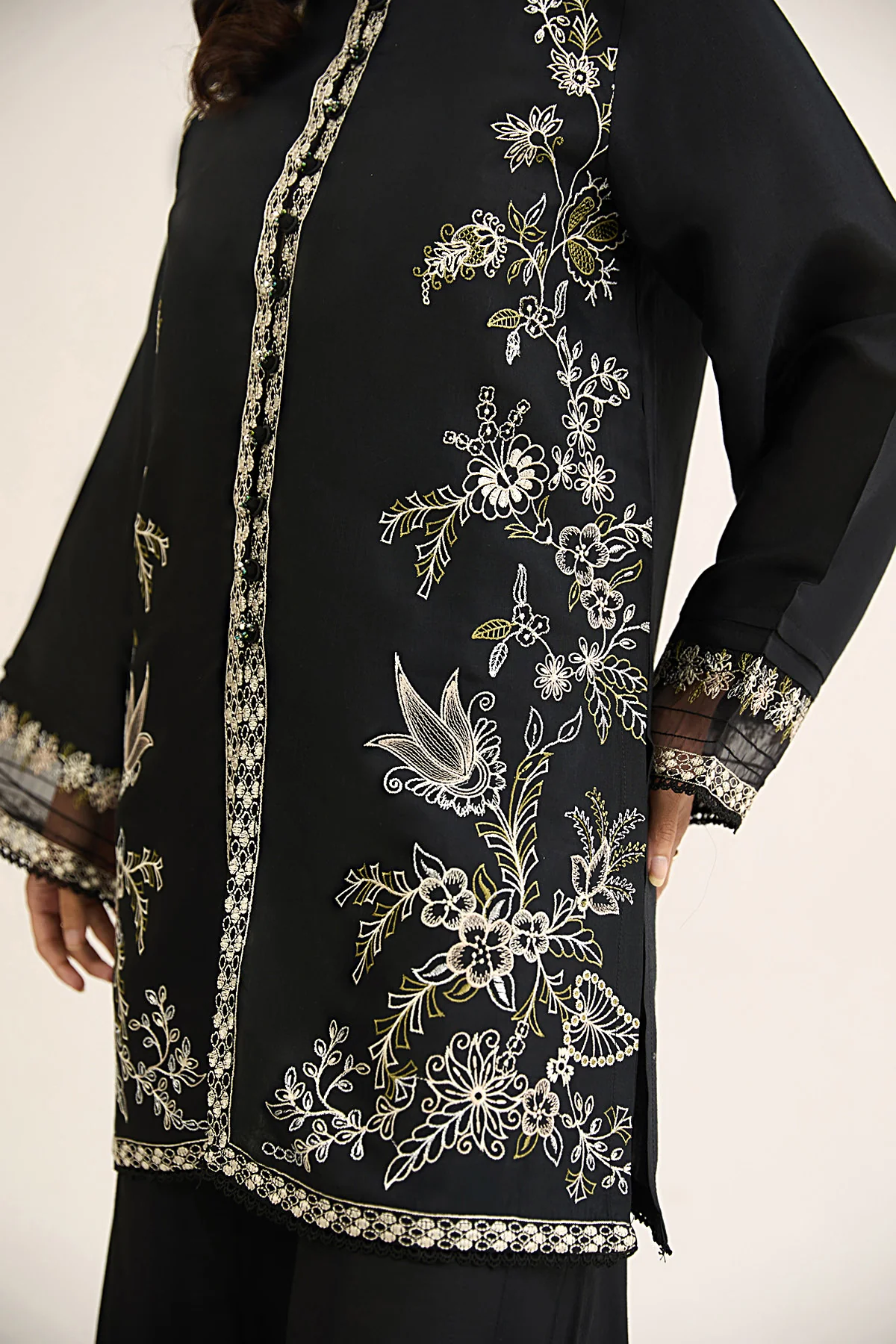 RAW SILK | EMBROIDERED