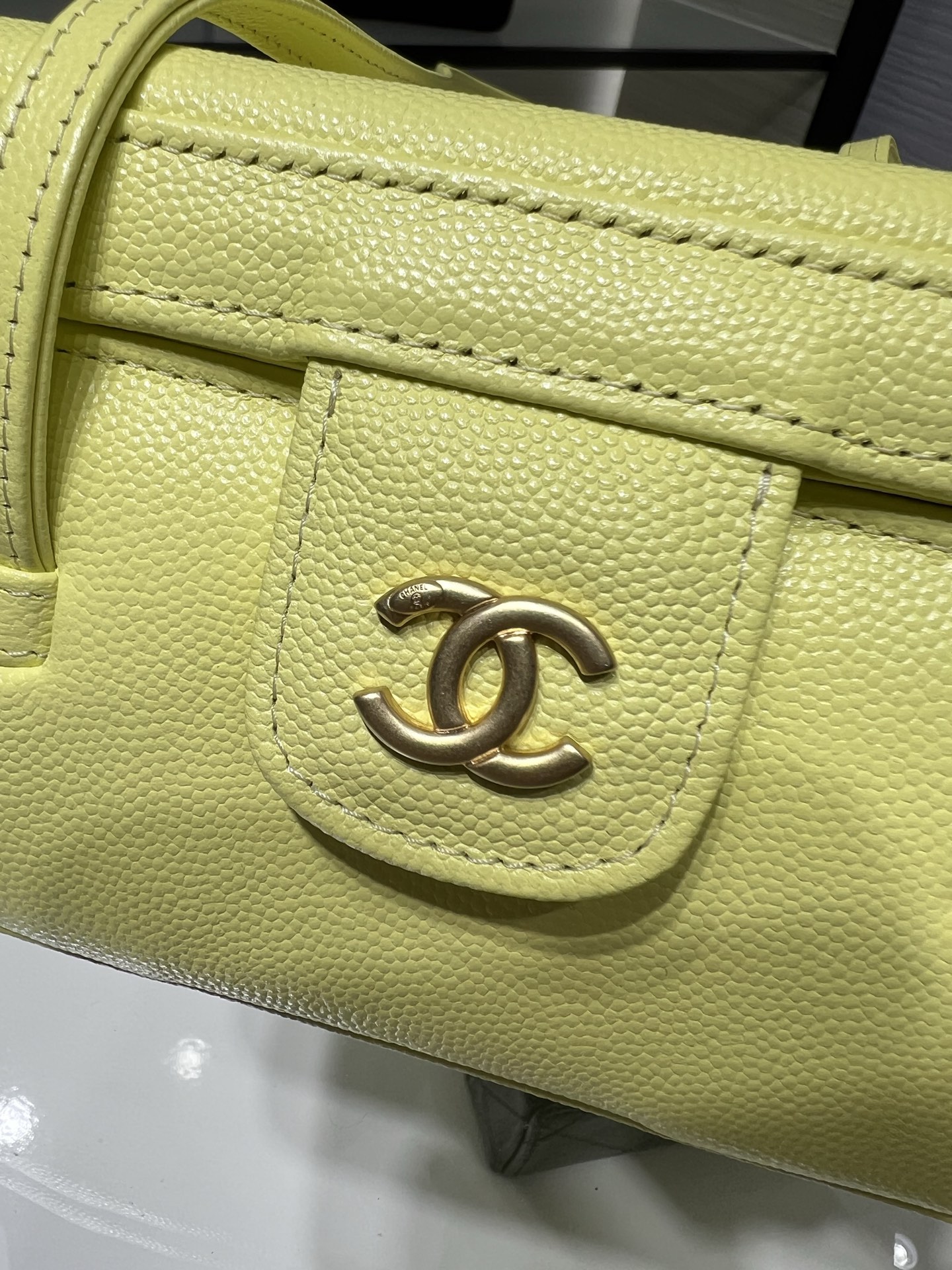 26P Preppy Coco Lemon Yellow Quilted Caviar Leather Long Vanity Handbag with Gold-Tone Hardware - Mocuir