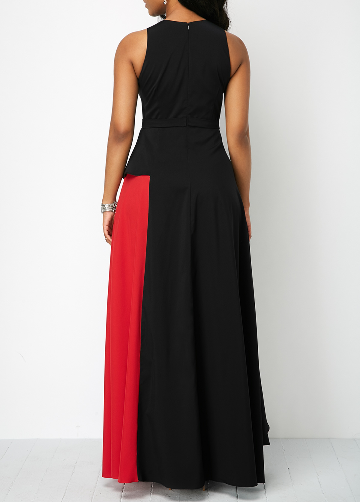 Round Neck Front Slit Sleeveless Maxi Dress