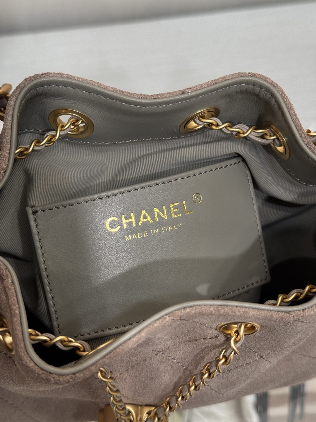 25Bag Mini Drawstring Bag（Gray Brown） - Mocuir