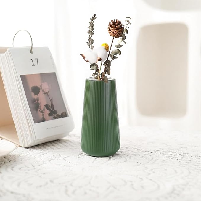 VASEA Alpinegreen Ceramic Vase