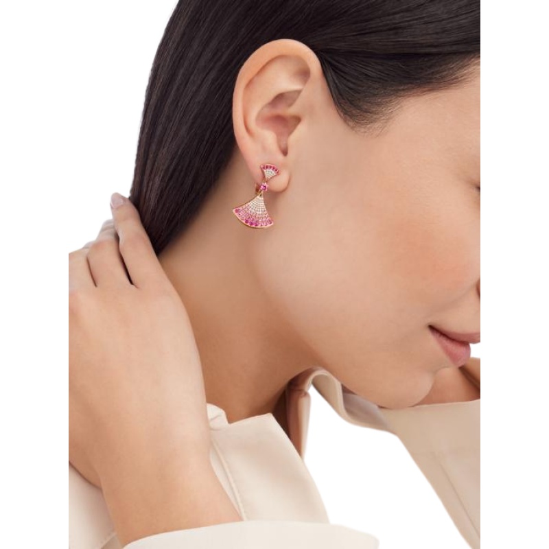 DIVAS’ DREAM earrings