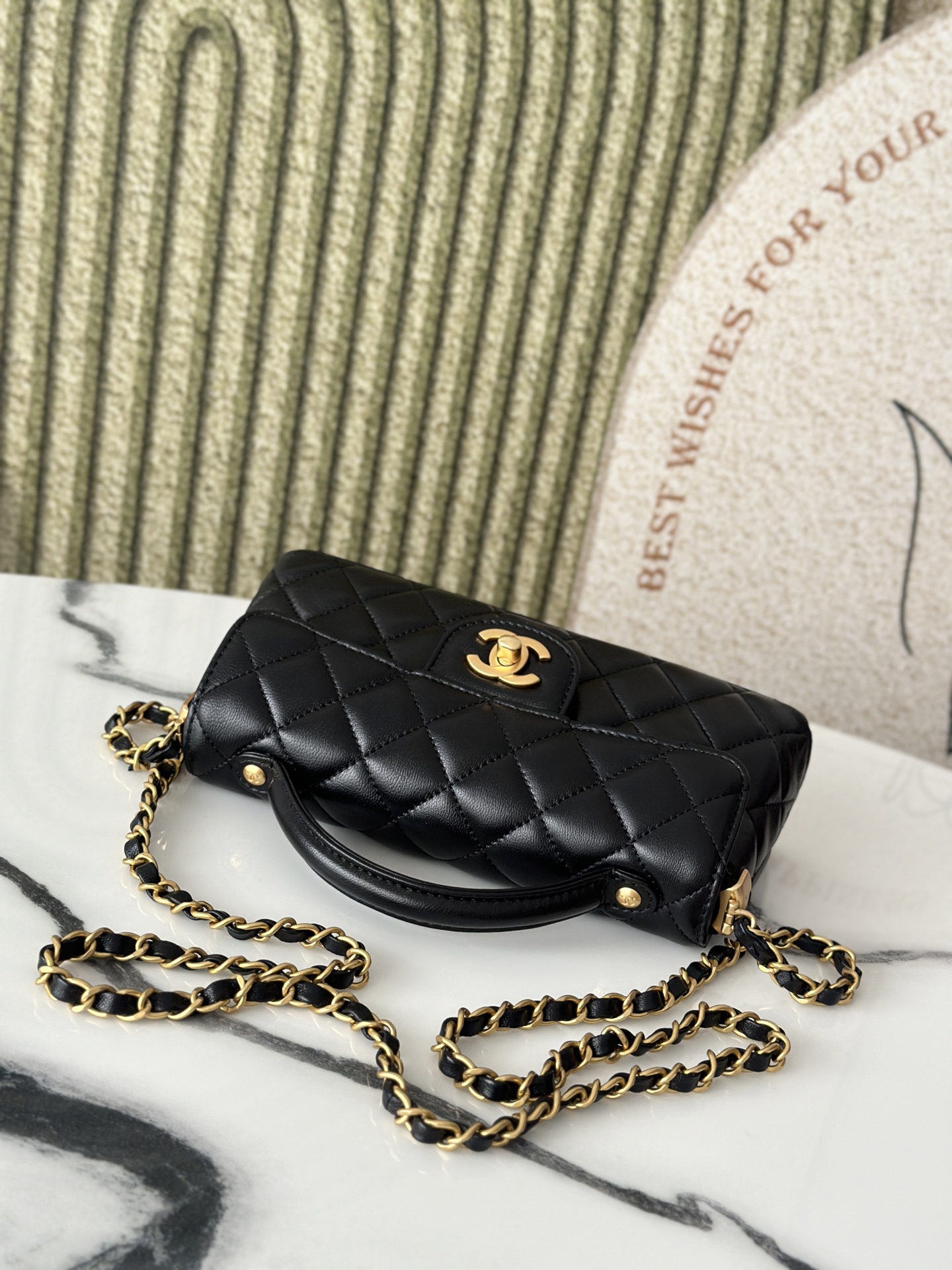 25C/26C Small Classic Flap with Top Handle - Mocuir