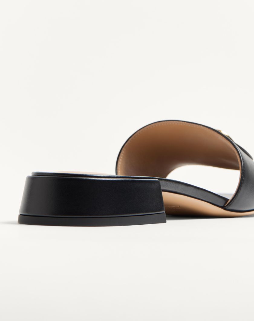 VLOGO SIGNATURE SLIDE SANDAL IN CALFSKIN 20MM
