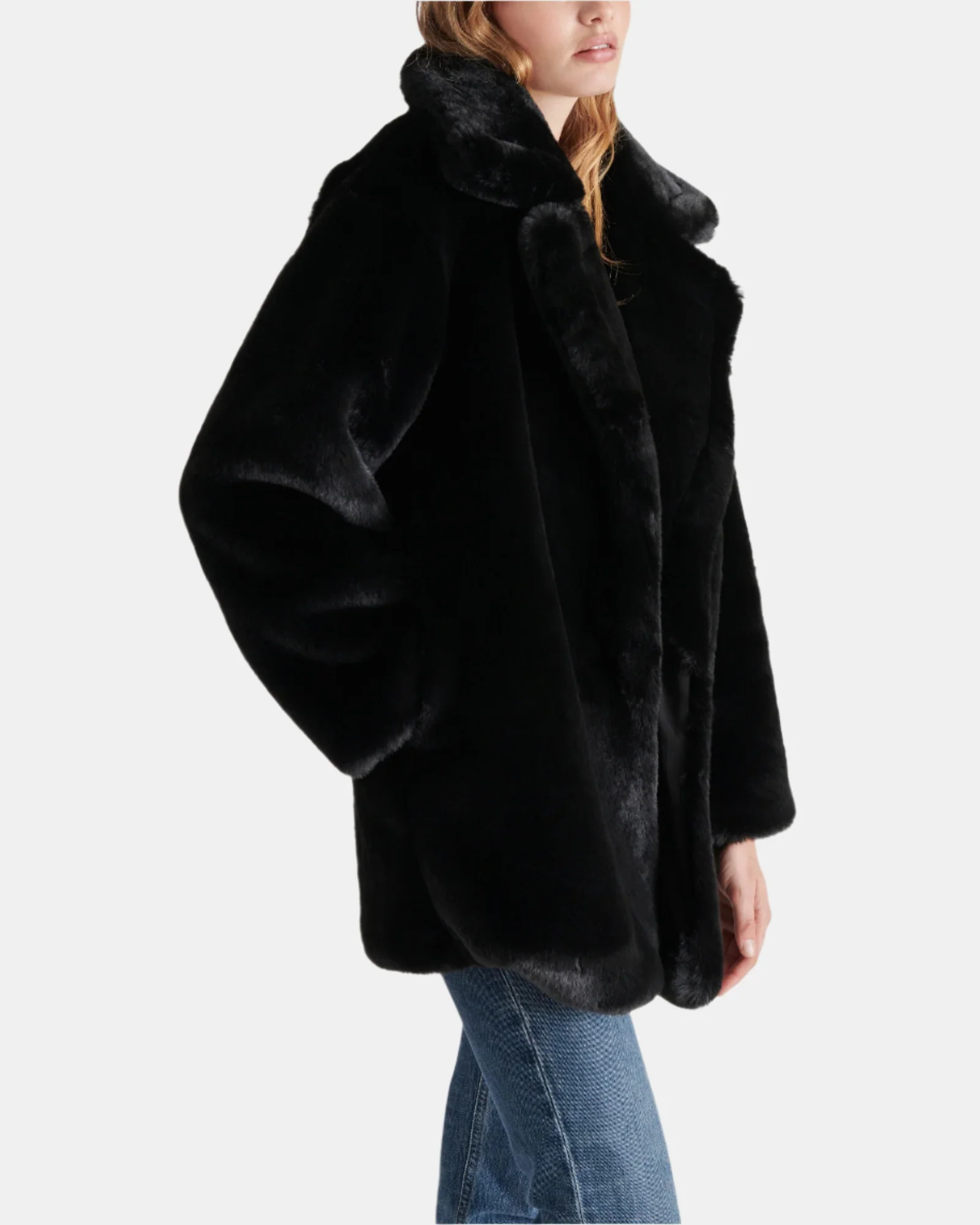 SNOW COAT BLACK