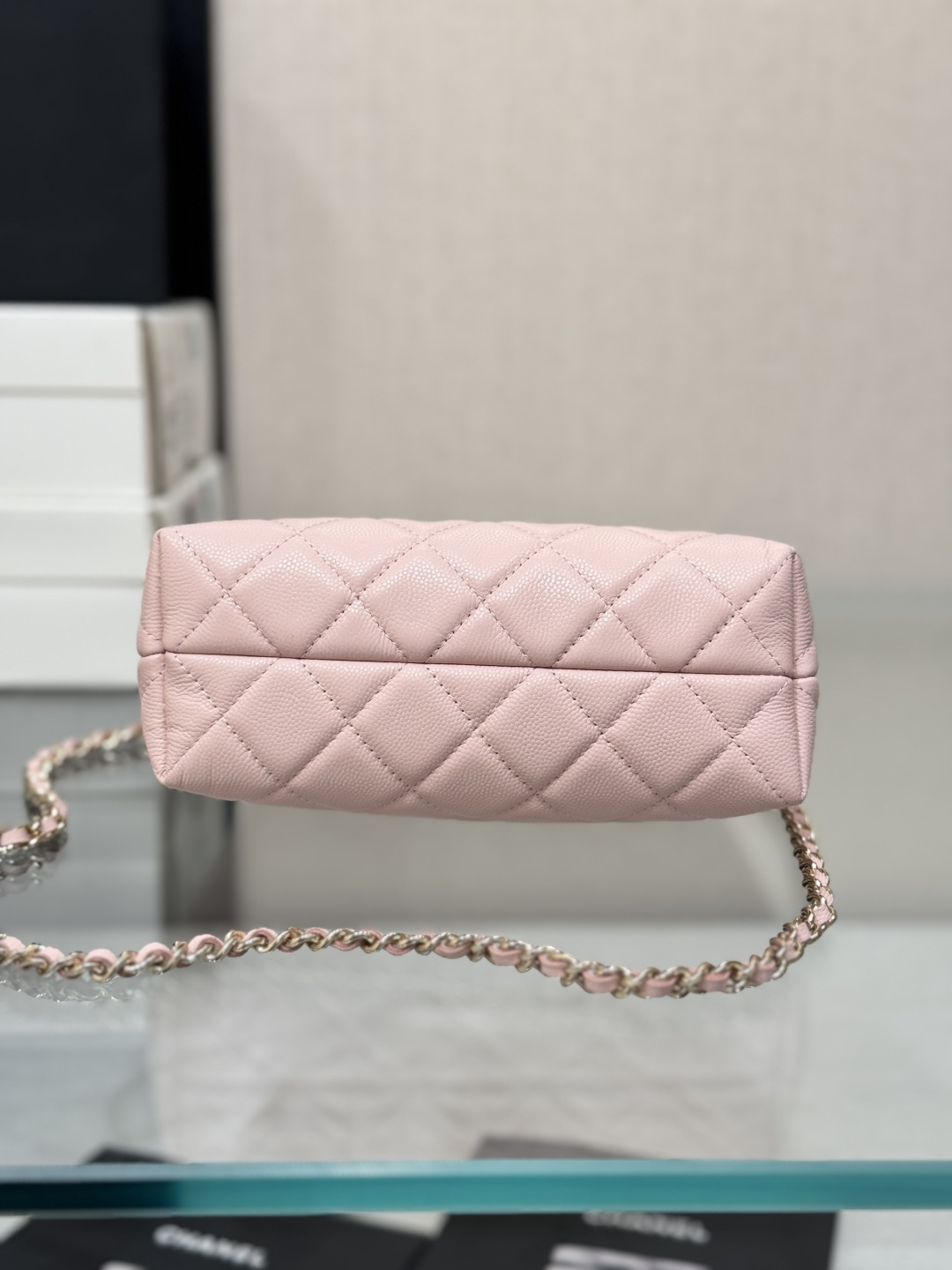 Metal Handle Bucket Bag（Pink） - Mocuir