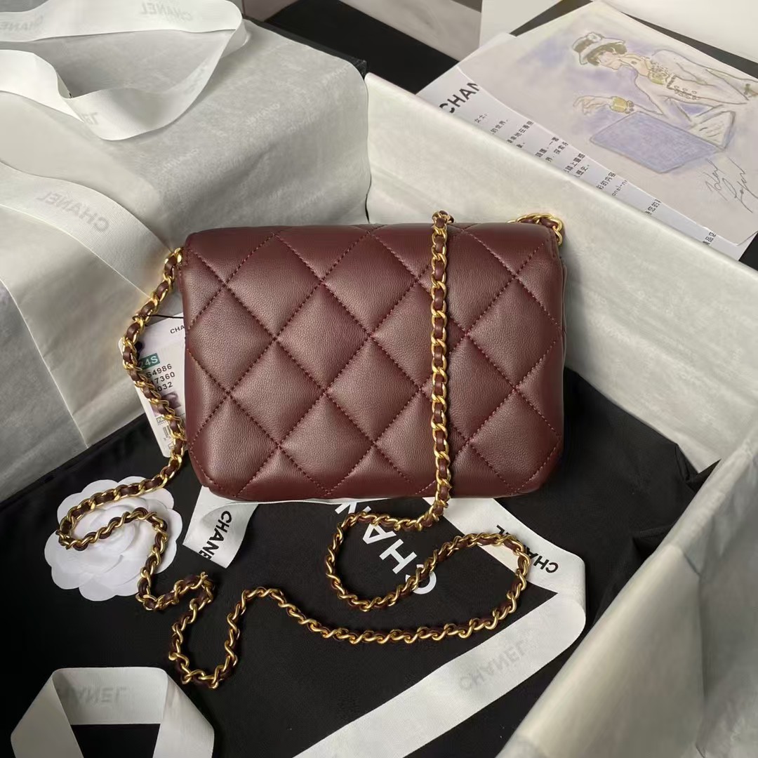 AS4986 Mini Flap bag Shiny Lambskin Imitation Pearls & Gold-Tone Metal Wine Red