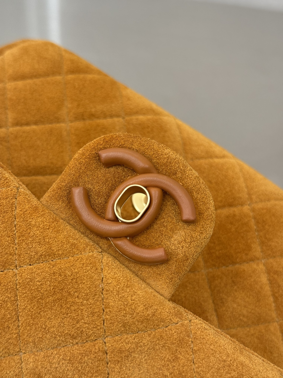 26C Cruise Mini Flap Bag in Caramel Mocha Suede Calfskin with Gold-Tone Hardware (Model AS5989) - Mocuir