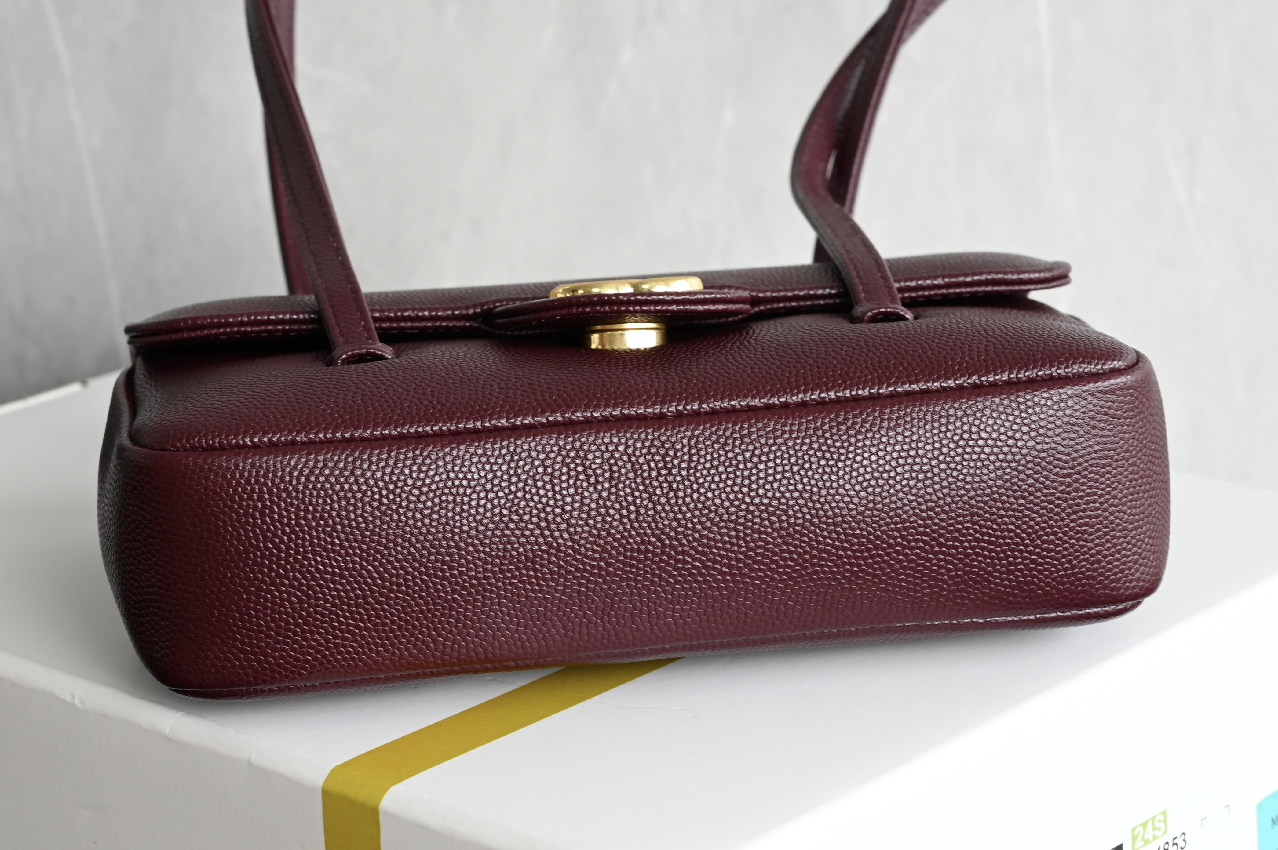 Preppy Coco Small Flap Bag in Burgundy Caviar Leather - Mocuir