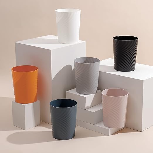 SMARTTOSS Plastic Trash Can Wastebasket