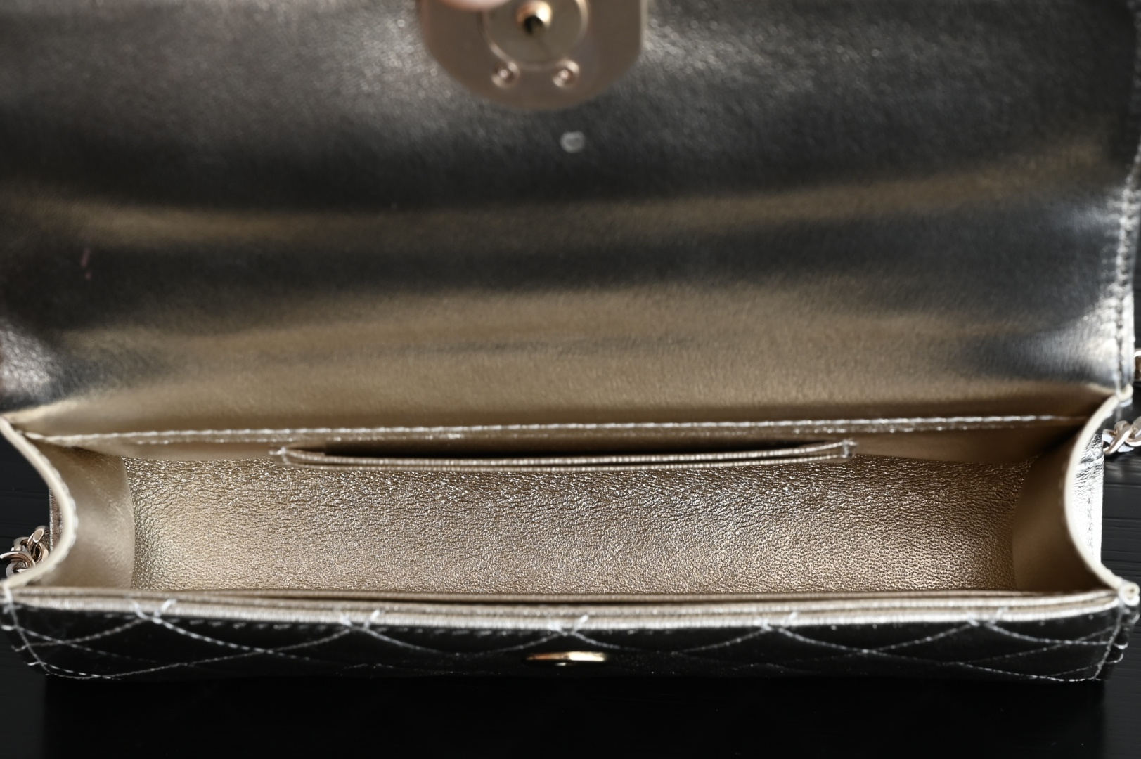 25S Top Handle Kelly Clutch with Chain in Metallic Gold Lambskin with Light Gold-Tone Hardware (Model AS4711) - Mocuir