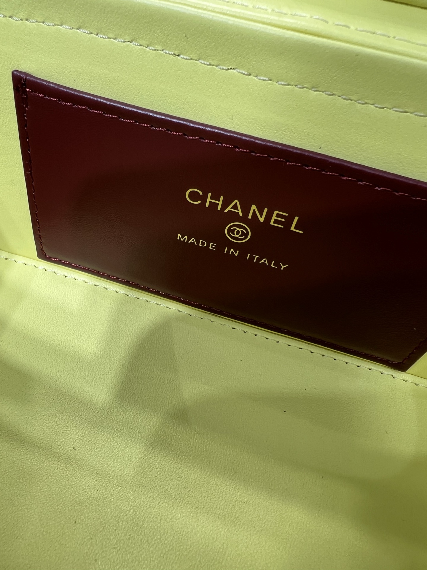 26P Preppy Coco Lemon Yellow Quilted Caviar Leather Long Vanity Handbag with Gold-Tone Hardware - Mocuir