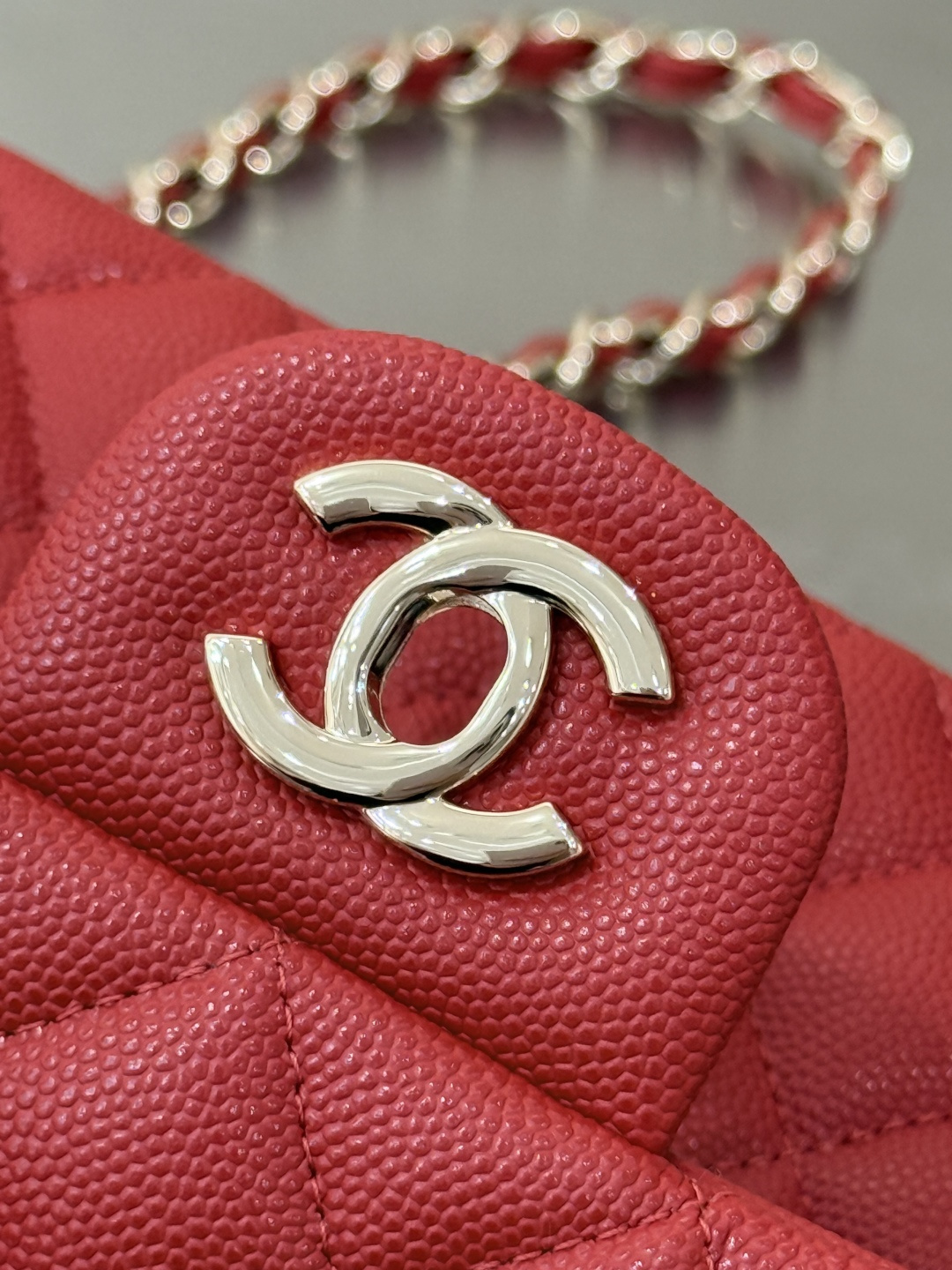 Mini Classic Flap Handbag（Red） - Mocuir