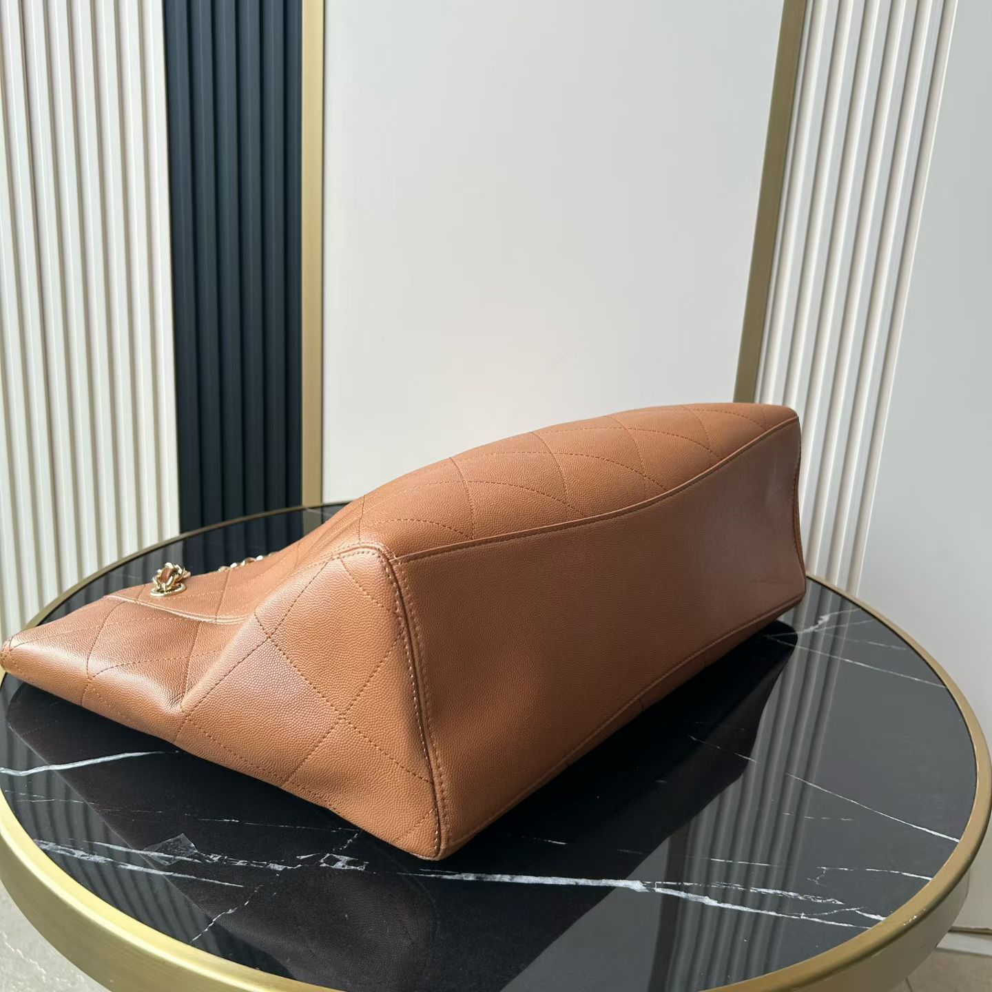 25K Caramel Quilted Caviar Leather Tote Handbag with Gold-Tone Hardware - Mocuir