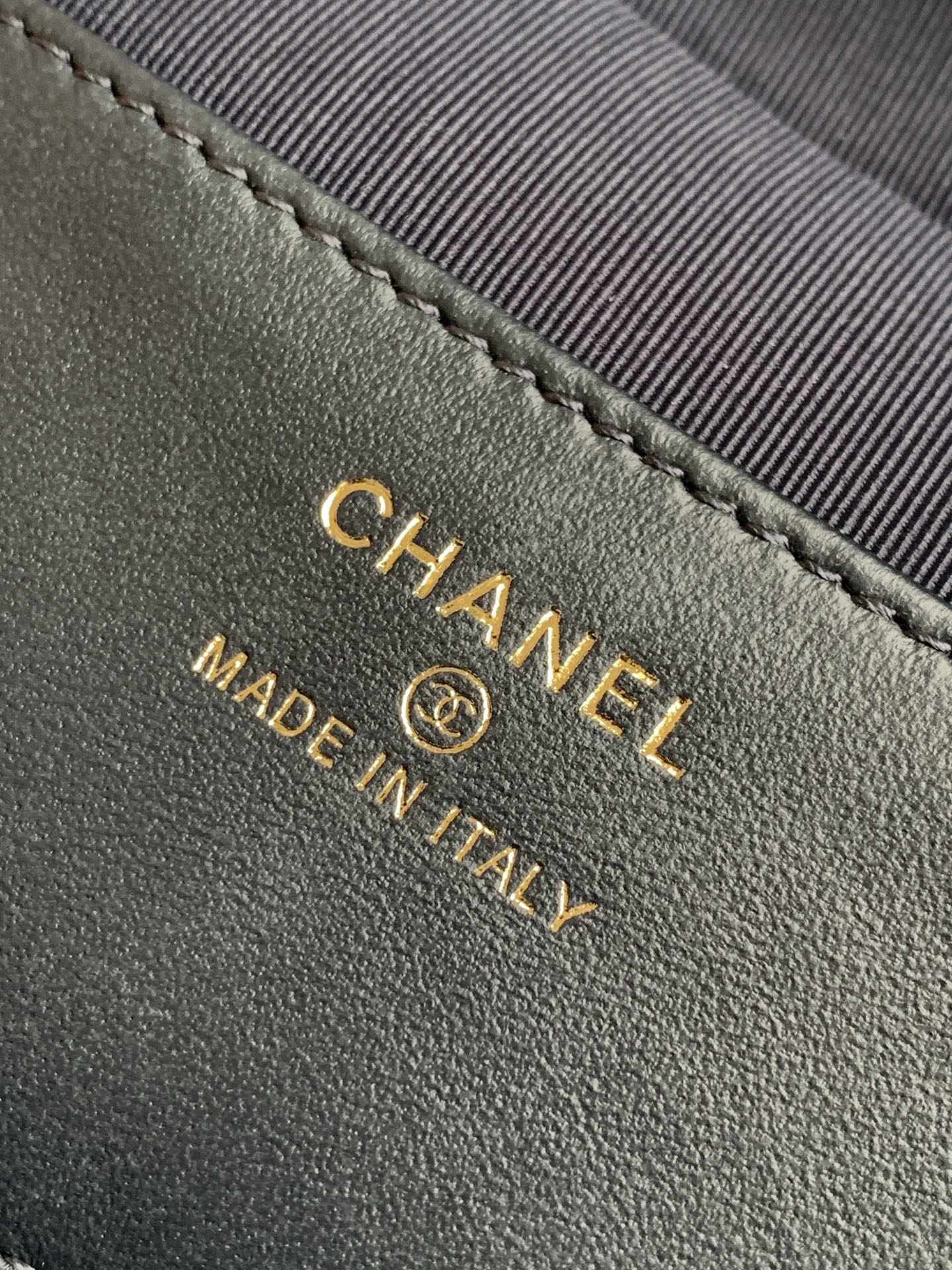 26P Pre-Collection Quilted Denim LP Top Handle Vanity Case in Dark Blue with Gold Hardware (Model AP4385) - Mocuir