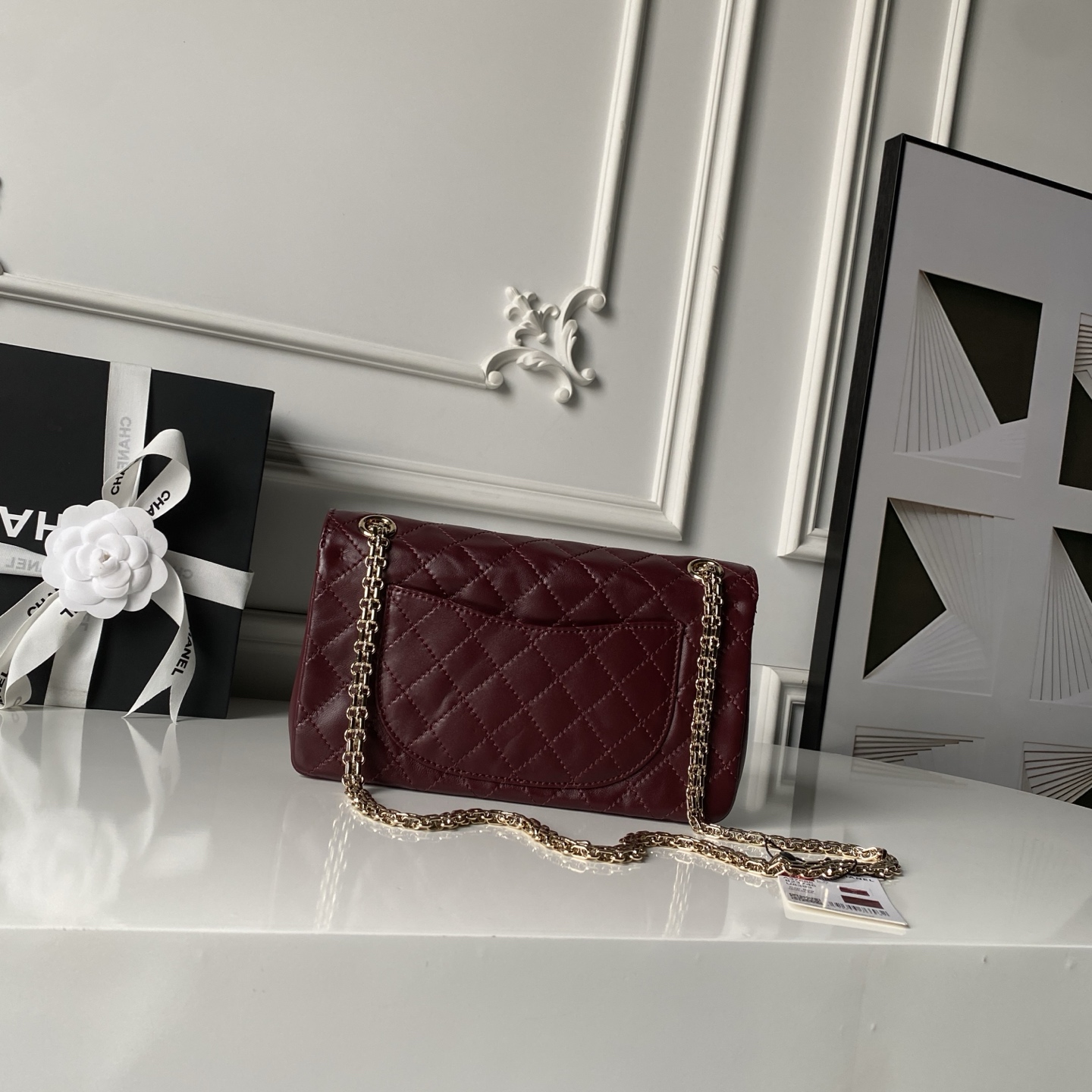 2.55 Reissue Burgundy Quilted Calfskin Flap Handbag with Light Gold-Tone Hardware - Mocuir