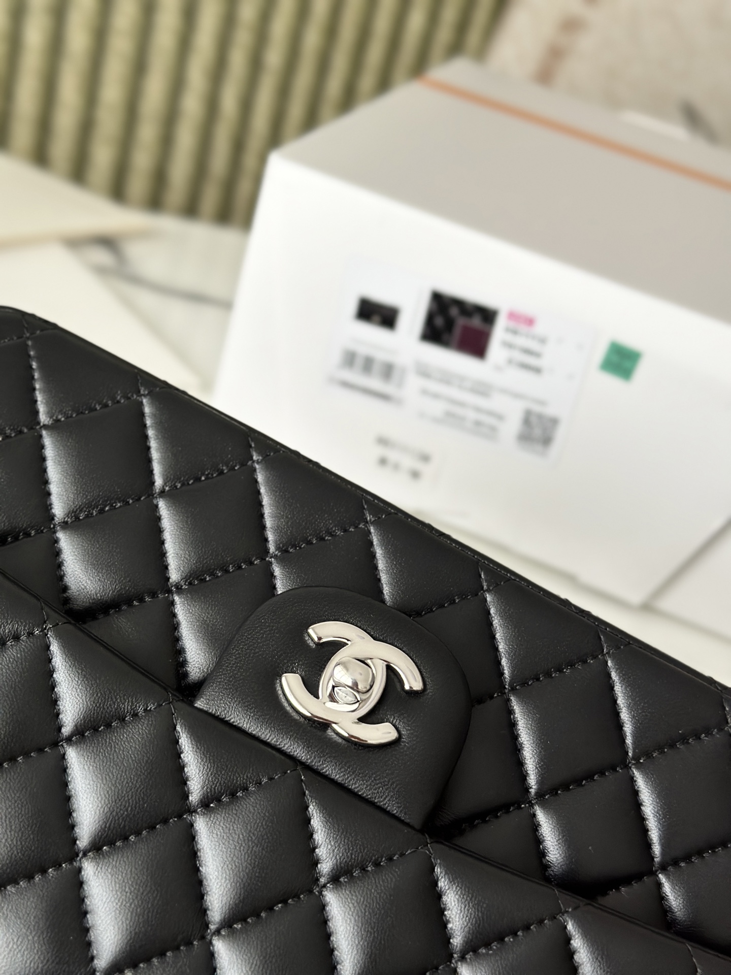 25C Timeless Classic Flap（Silver Buckle） - Mocuir