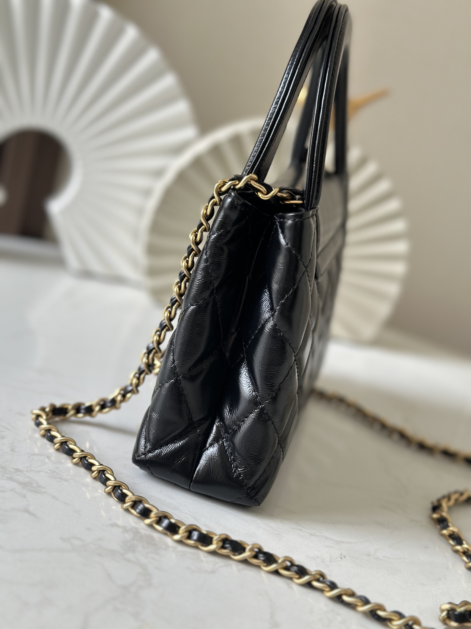 Black Shiny Calfskin Quilted Mini Kelly-Style Handbag with Gold Hardware - Mocuir