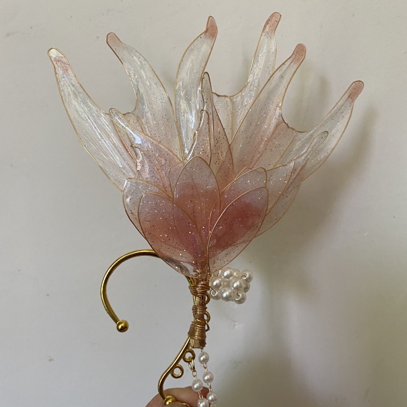 Sweet temperament, elegant and high-grade earrings