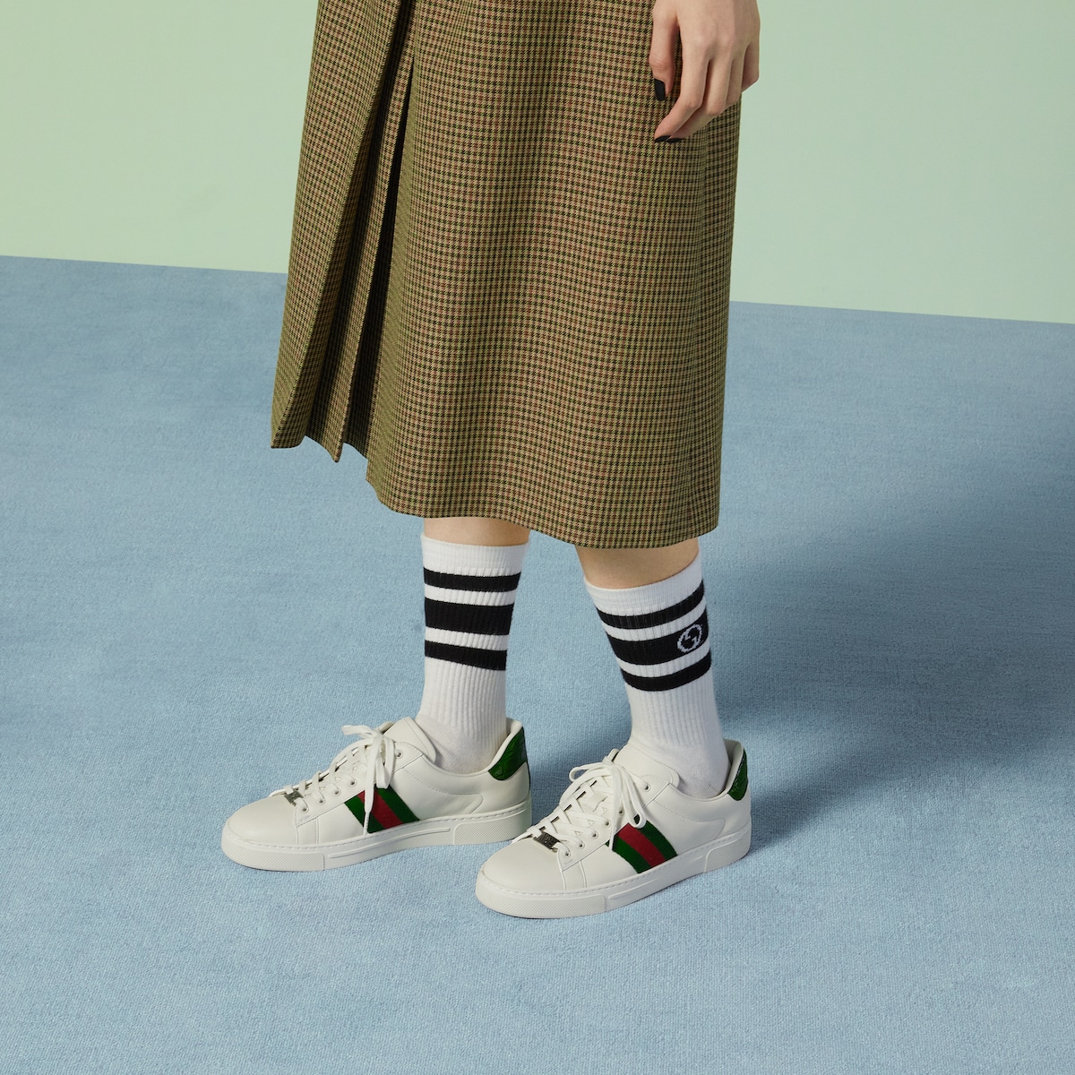 Womens Ace sneaker with Web