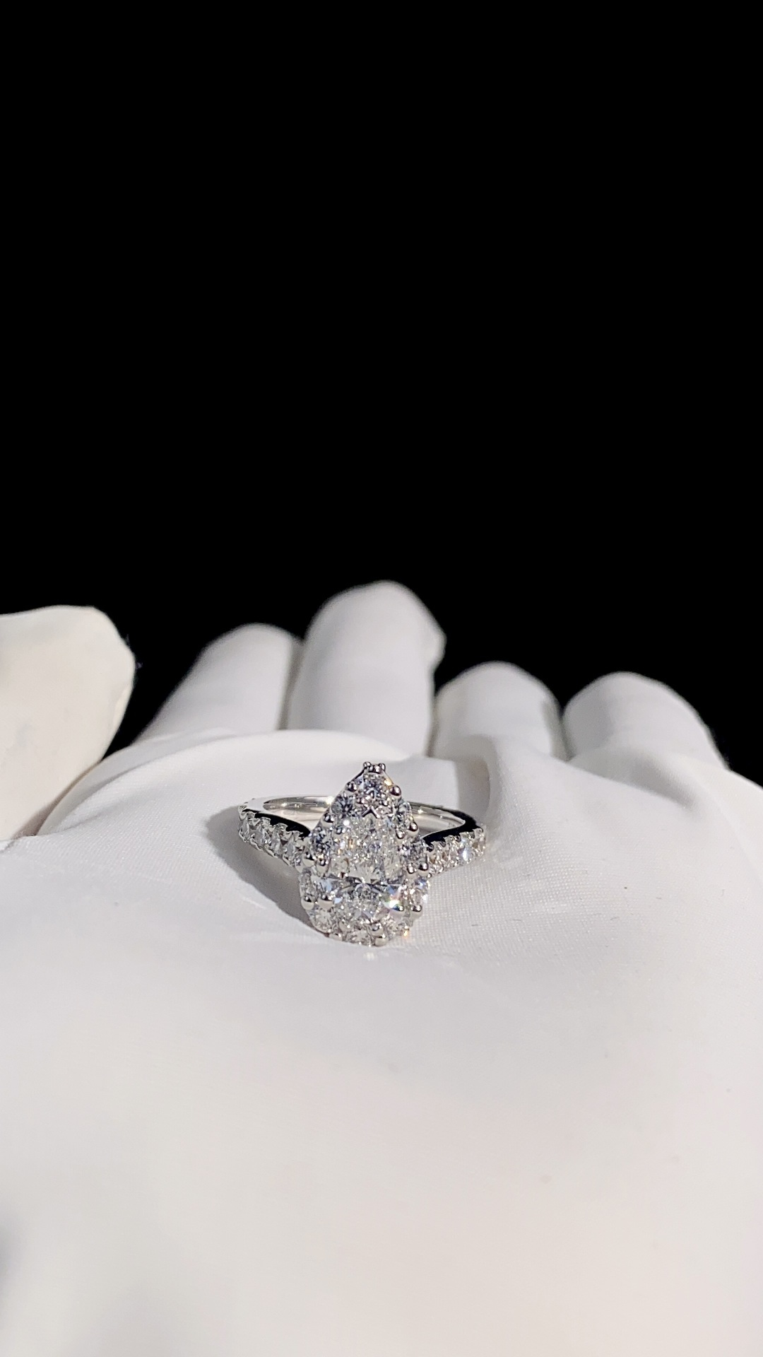 Pear Shape Halo Diamond Engagement Ring