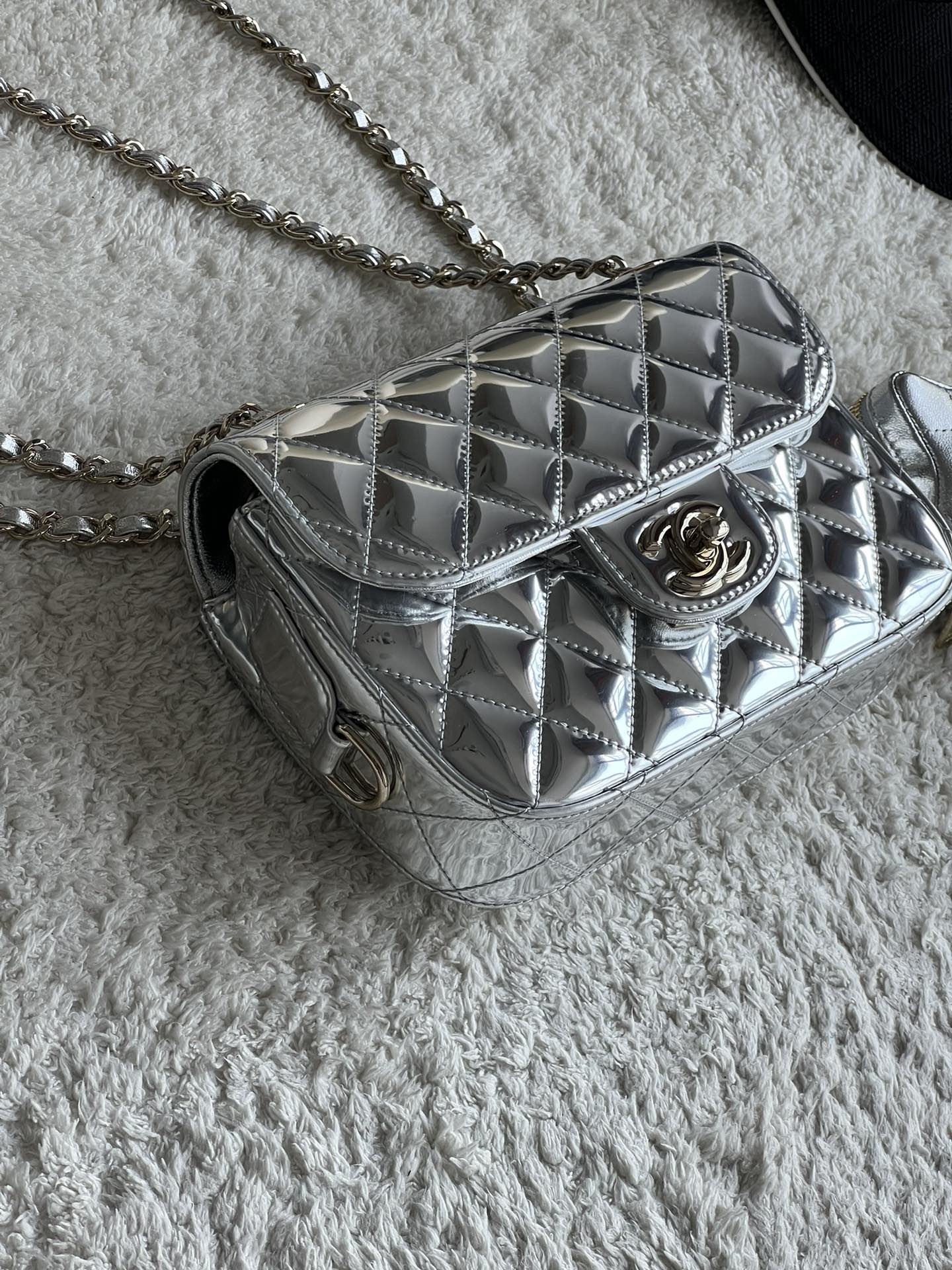 24C Hollywood Boulevard Mini Flap Bag with Star Coin Purse in Mirror Calfskin and Light Gold-Tone Hardware (AS4646) - Mocuir