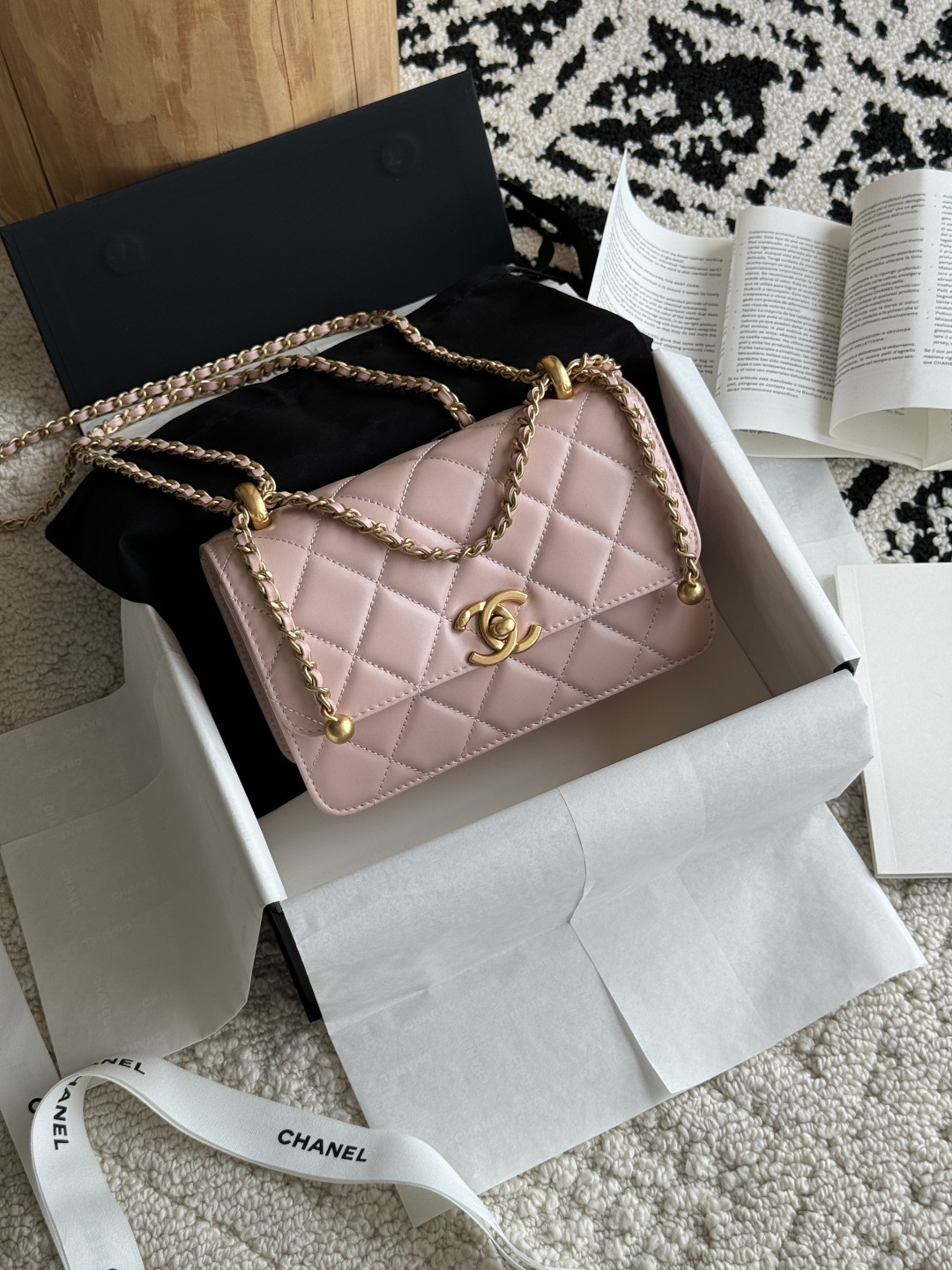 Wallet On Chain (WOC) with Double Gold Balls in Light Pink Quilted Shiny Caviar Leather with Antique Gold-Tone Hardware - Mocuir