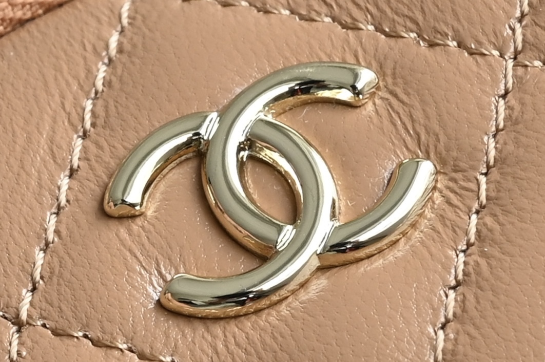 24K Camera Bag in Caramel Quilted Lambskin with Light Gold-Tone Hardware (Model AS5156) - Mocuir