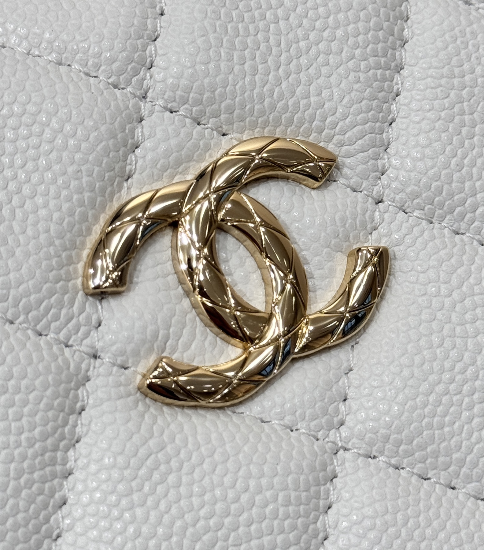 Metal Handle Bucket Bag（White） - Mocuir