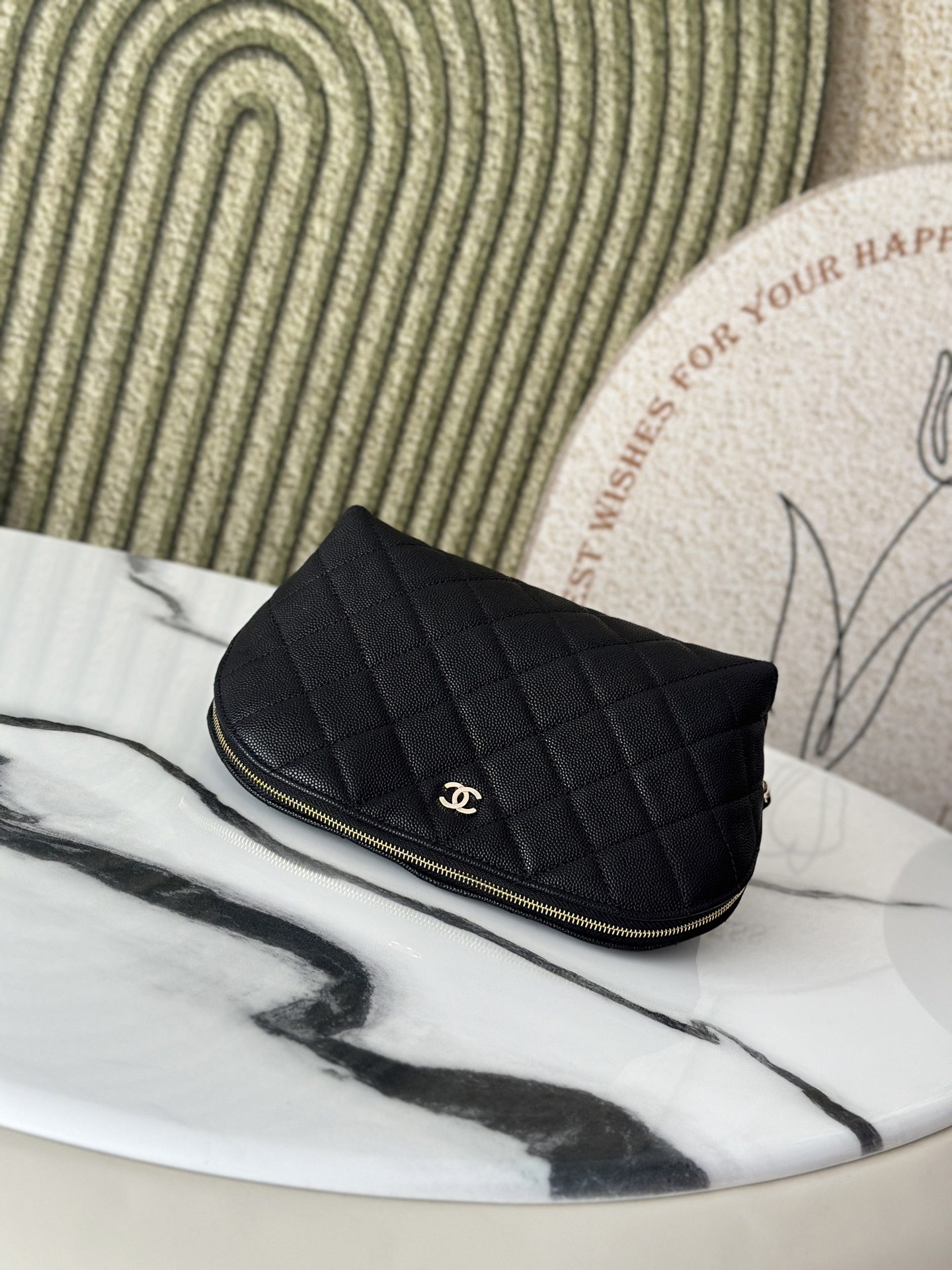Classic Quilted Caviar Curvy Pouch Cosmetic Case in Black with Gold-Tone Hardware - Mocuir