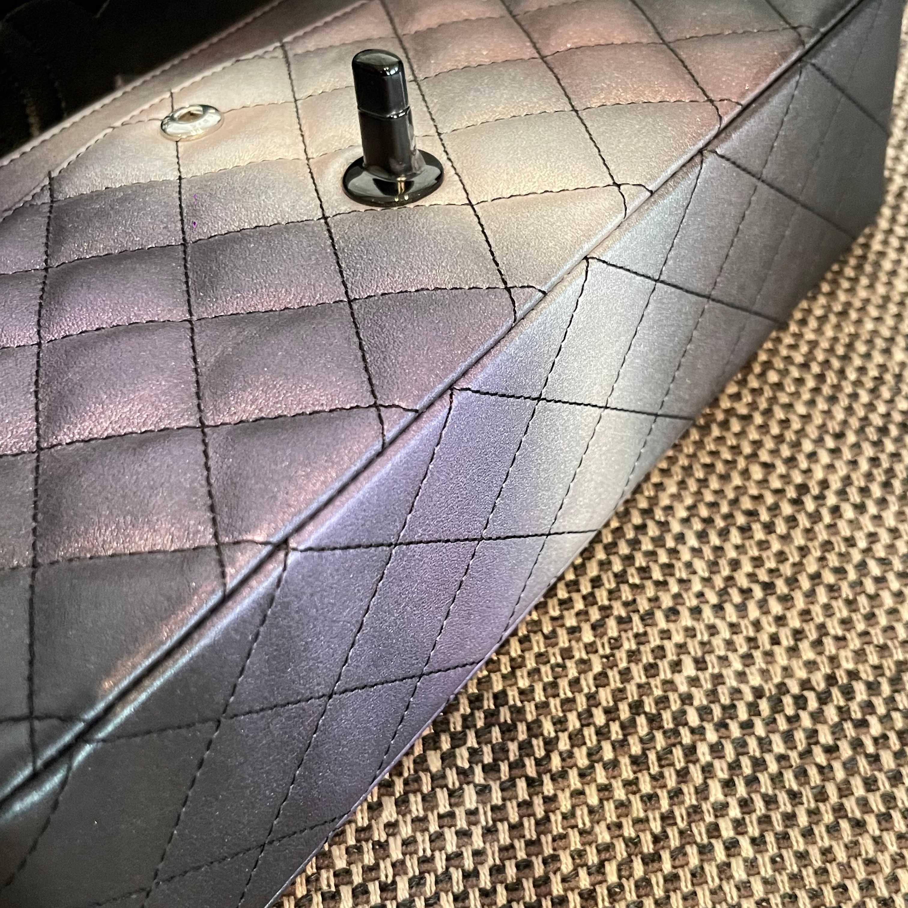 Classic Flap Bag（Gradient iridescent lambskin） - Mocuir