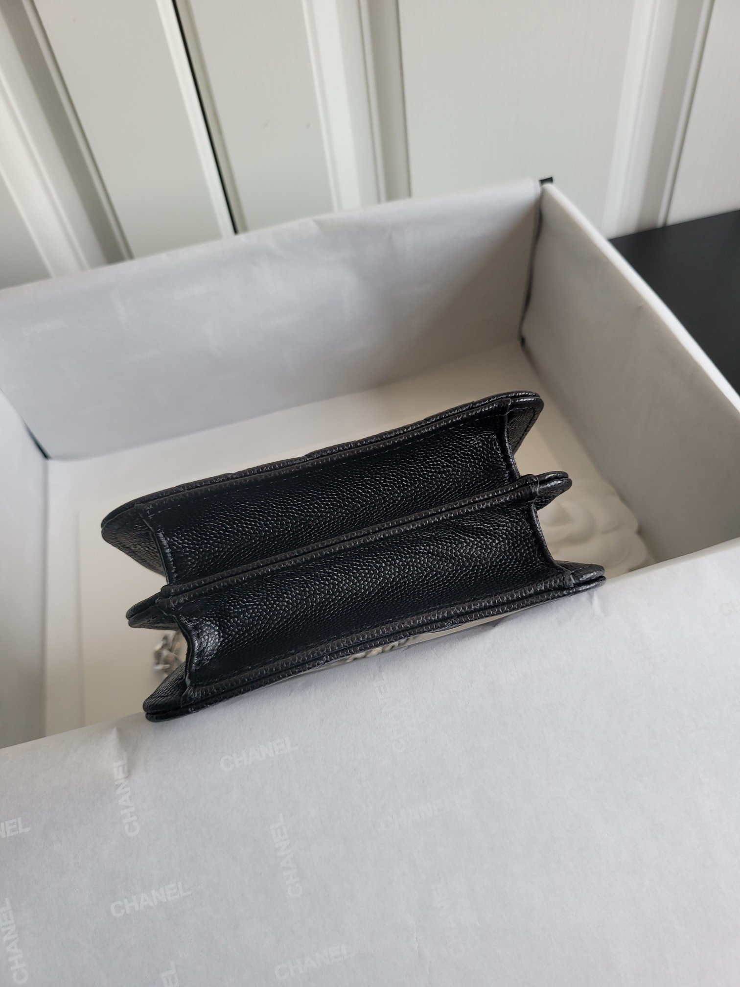 22S Mini Classic Flap Bag with Top Handle in Black Quilted Caviar Leather with Silver-Tone Hardware - Mocuir