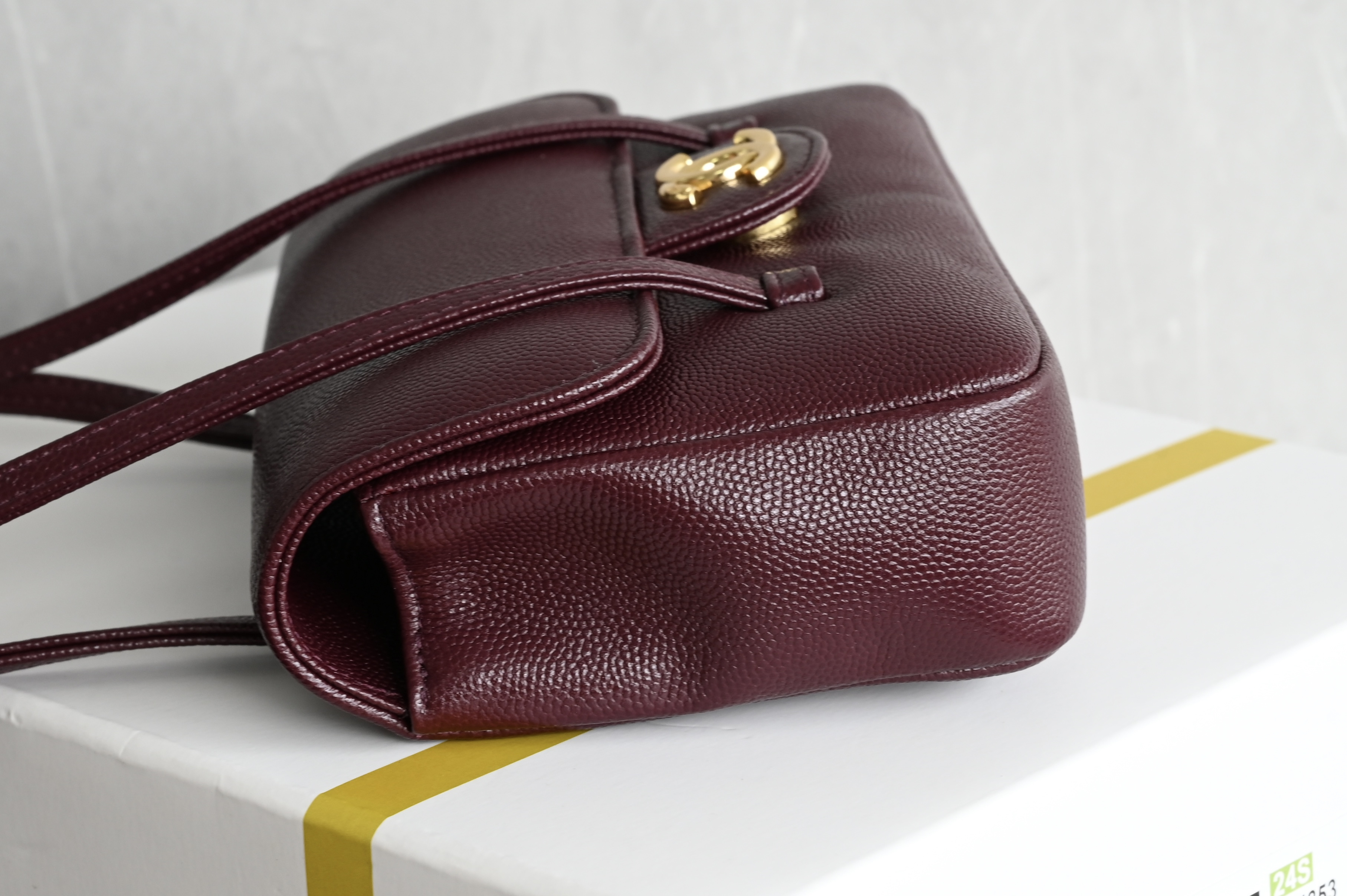 Preppy Coco Small Flap Bag in Burgundy Caviar Leather - Mocuir