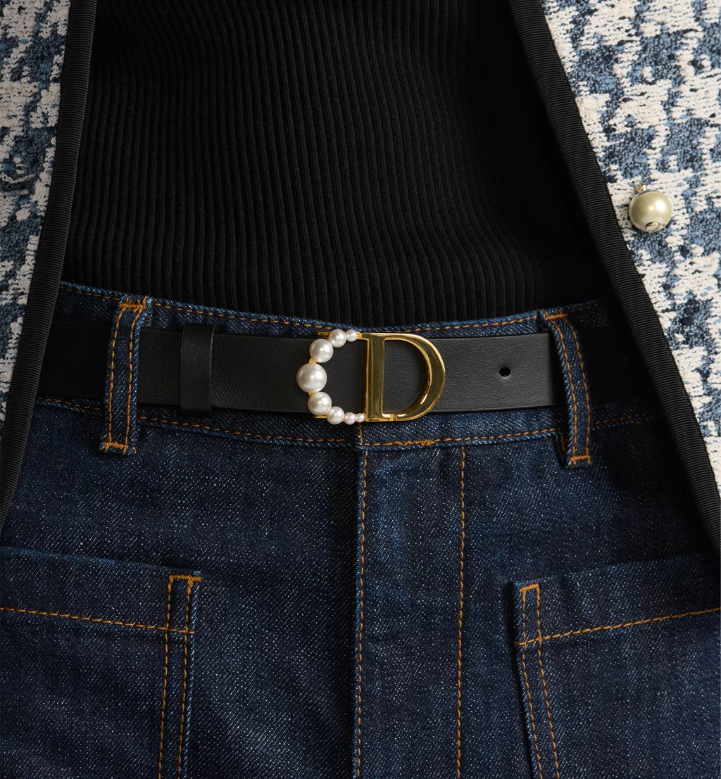 30 Montaigne Belt