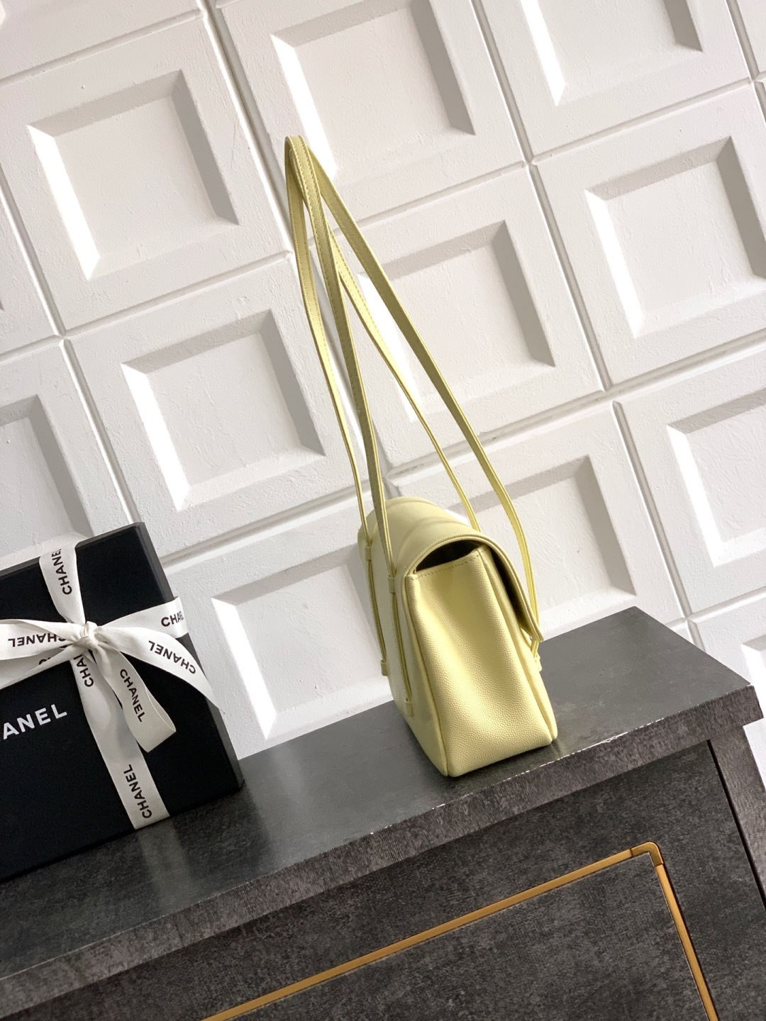 Preppy Coco Small Flap Bag (AS4818) in Light Yellow Grained Calfskin with Gold-Tone Hardware, 26P Pre-Fall Collection - Mocuir