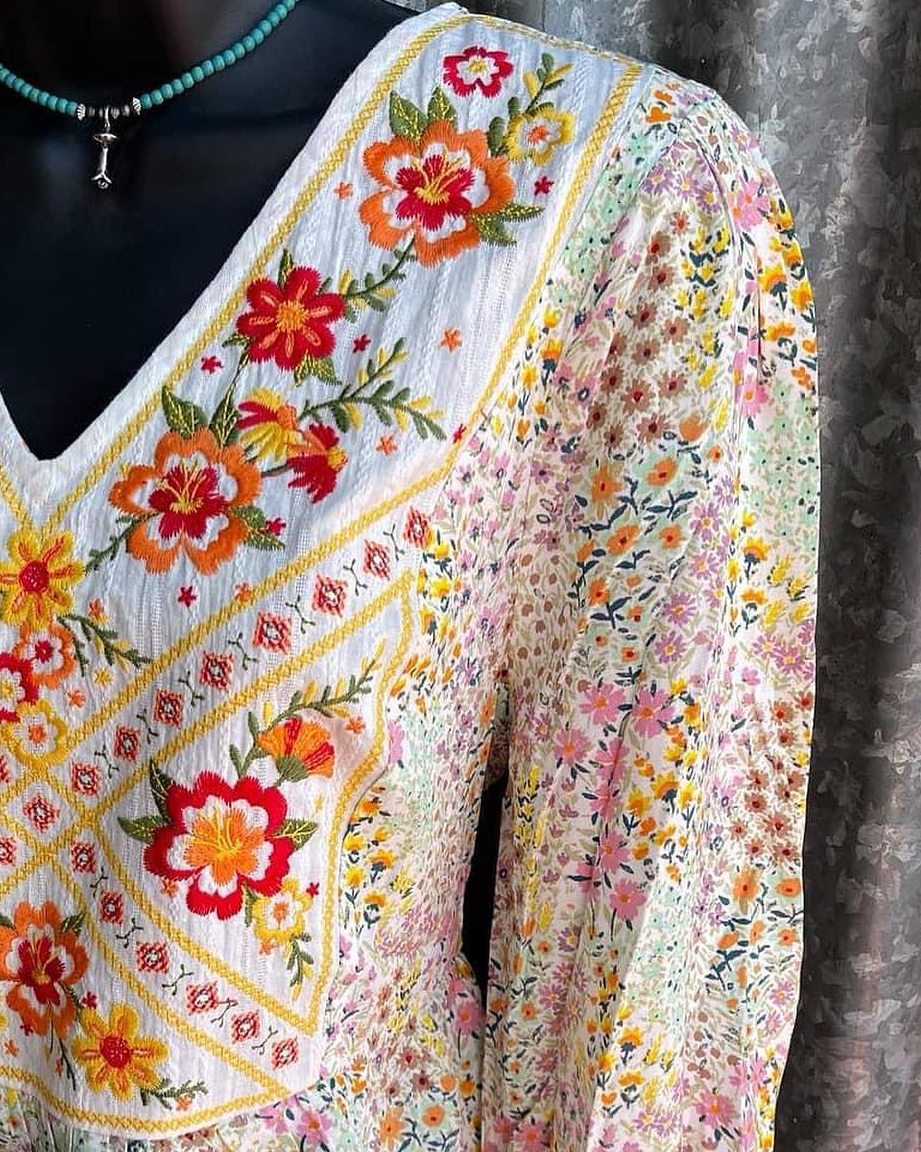 Women The Vaquera Embroidered Top