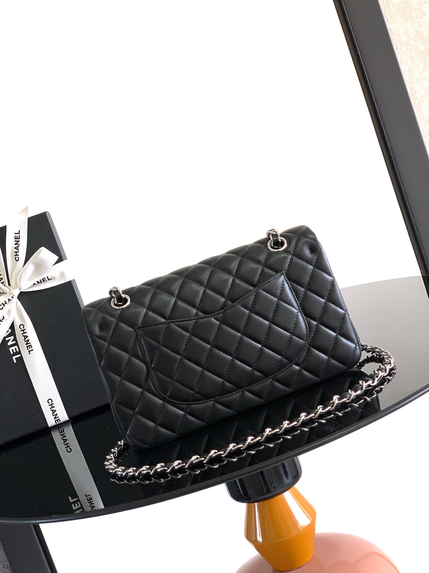 Classic Flap Bag（Black/Silver logo） - Mocuir