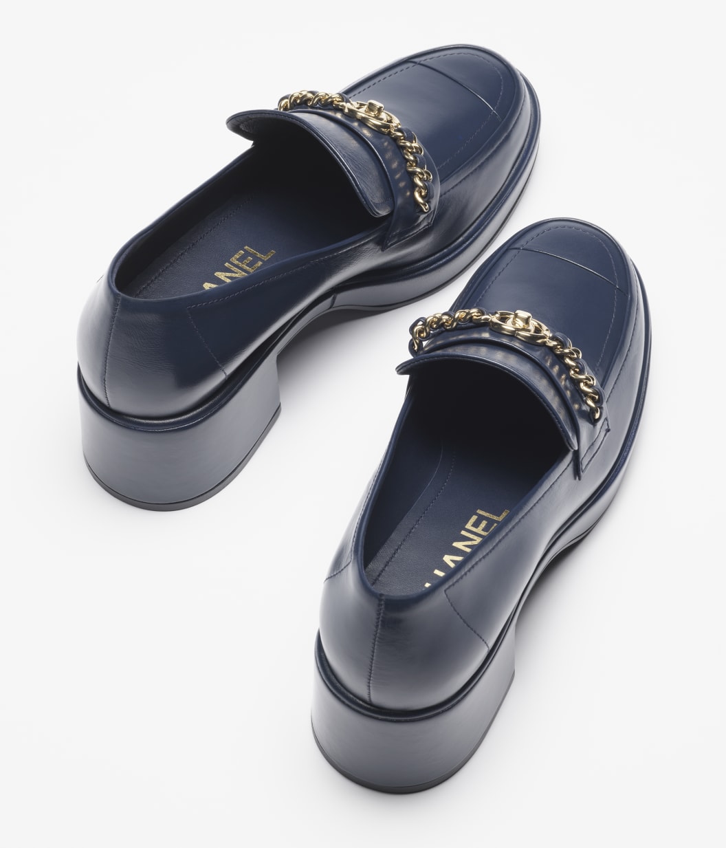 Fall-Winter 2024/25 Moccasins