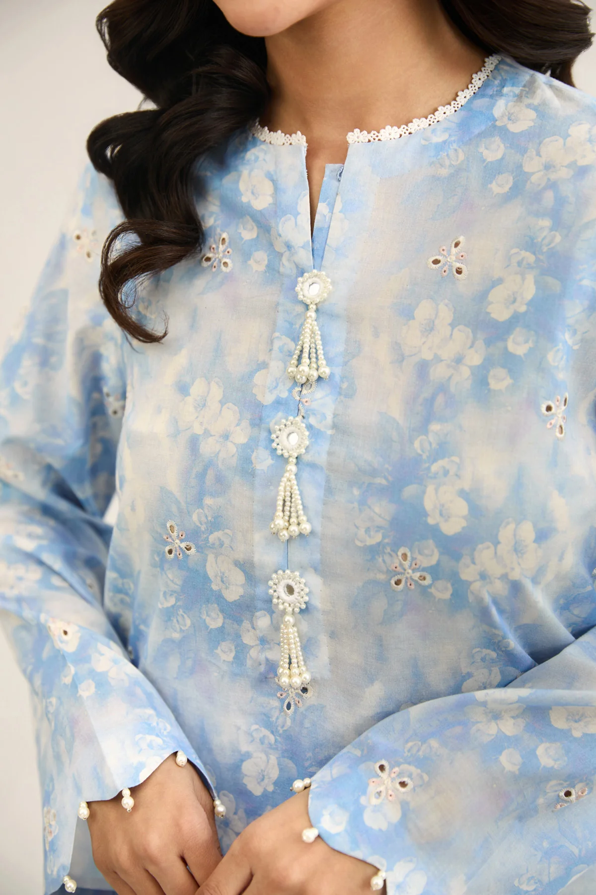 LAWN | EMBROIDERED