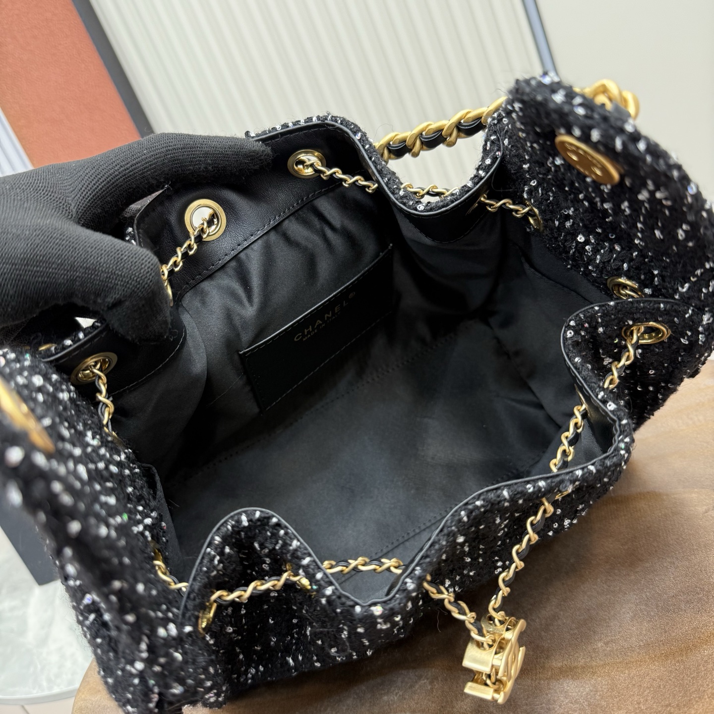 25 Small Hobo Bag (AS5293) in Black Tweed with Gold-Tone Hardware, 25S Spring-Summer Collection - Mocuir