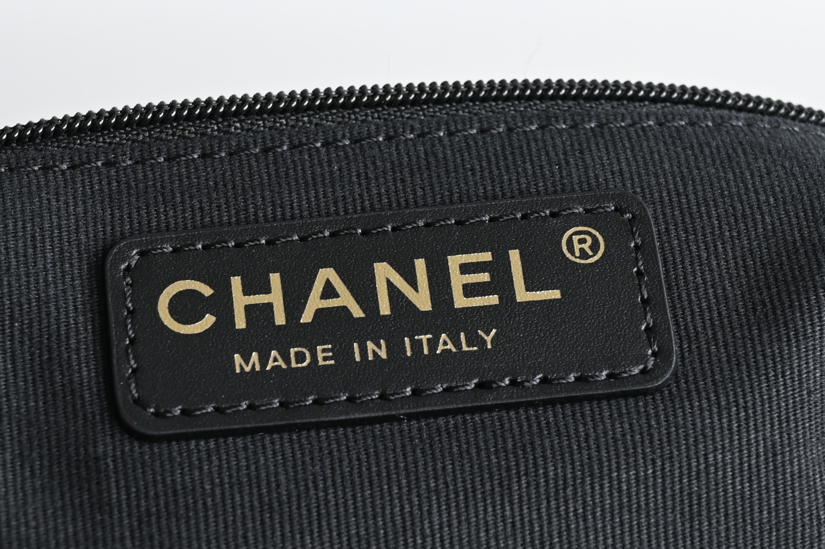 Large Flap Bag With Top Handle in Camel & Black Quilted Suede Lambskin and Shiny Lambskin with Gold-Tone Metal (Model AS5637) - Mocuir