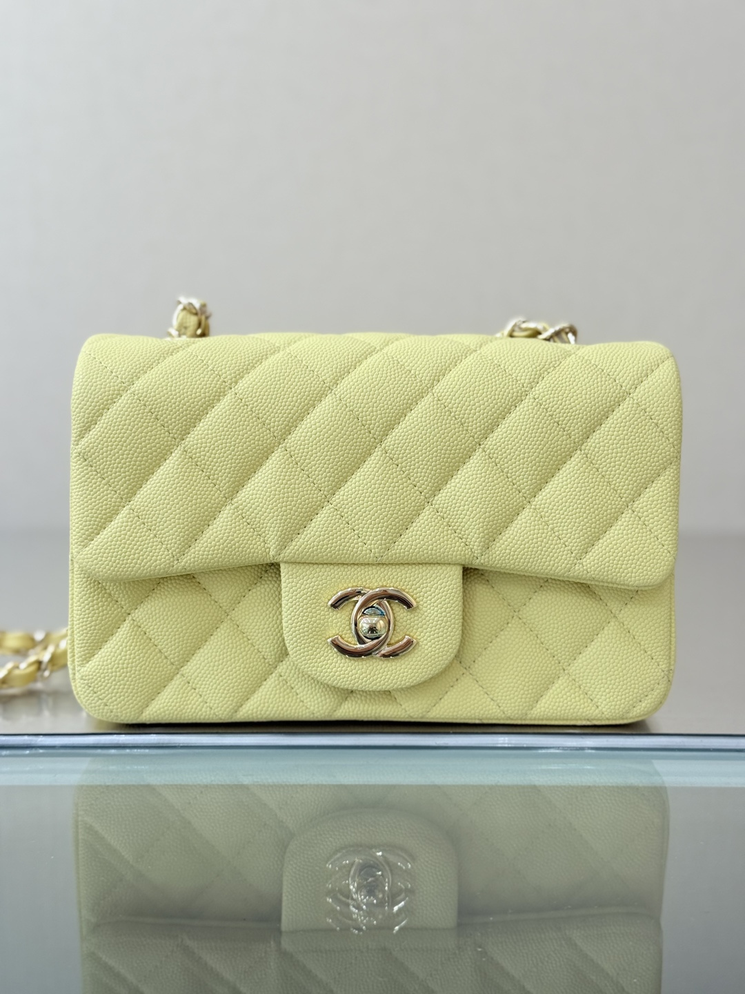 Mini Classic Flap Handbag（Creamy Yellow） - Mocuir