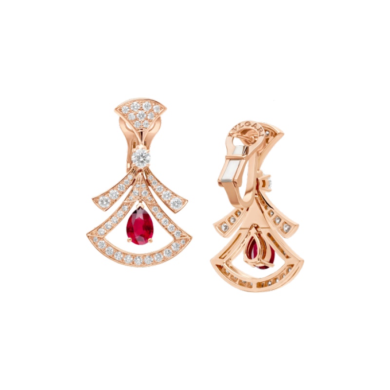 DIVAS’ DREAM earrings
